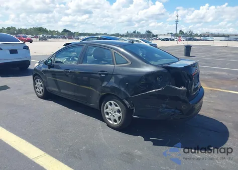 2013 Ford Fiesta Se z USA, uszkodzony, nr VIN 3FADP4BJ2DM131790